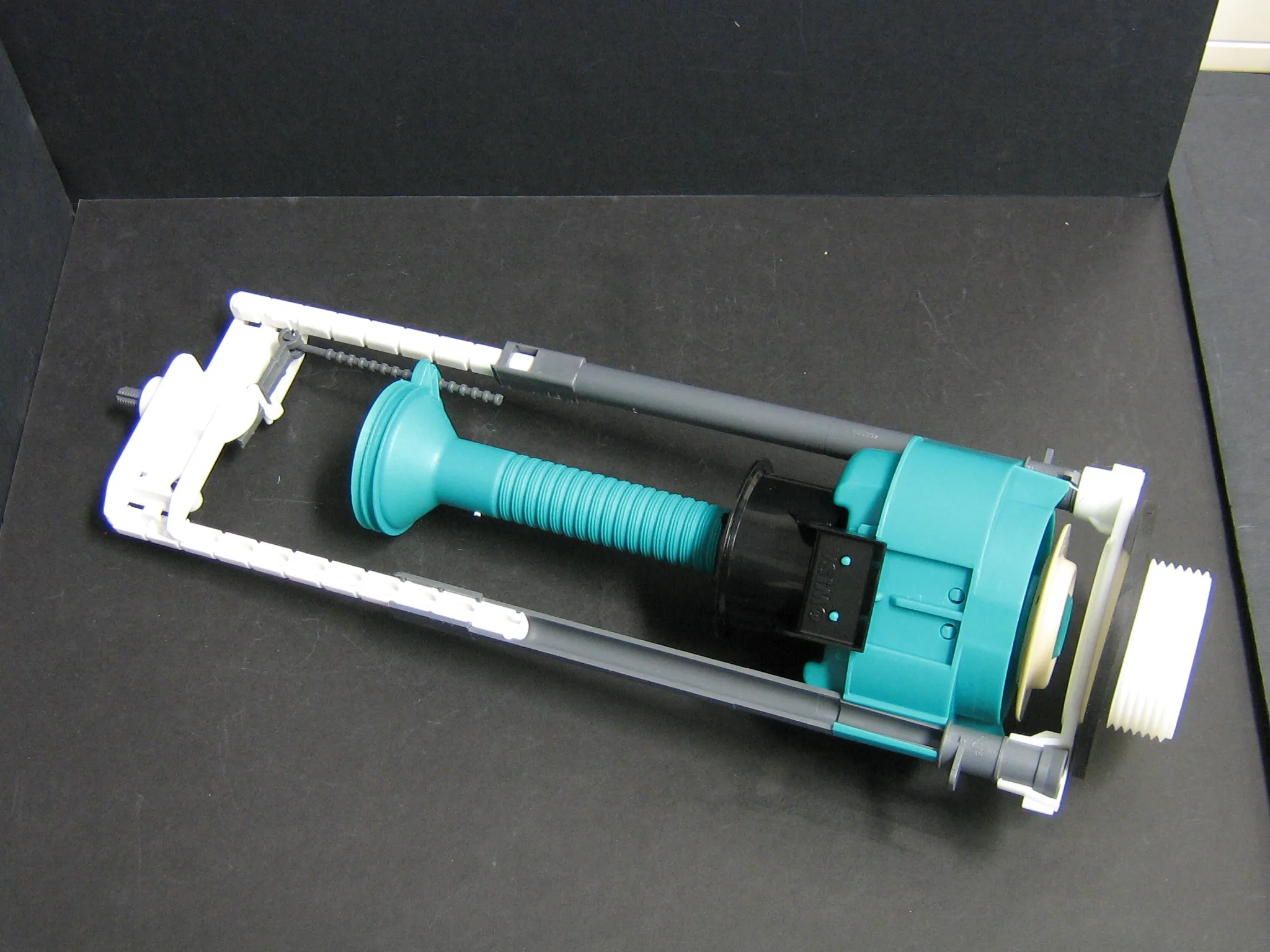 Uitstroommechanisme inclusief bodemkleprubber WISA 800 MF