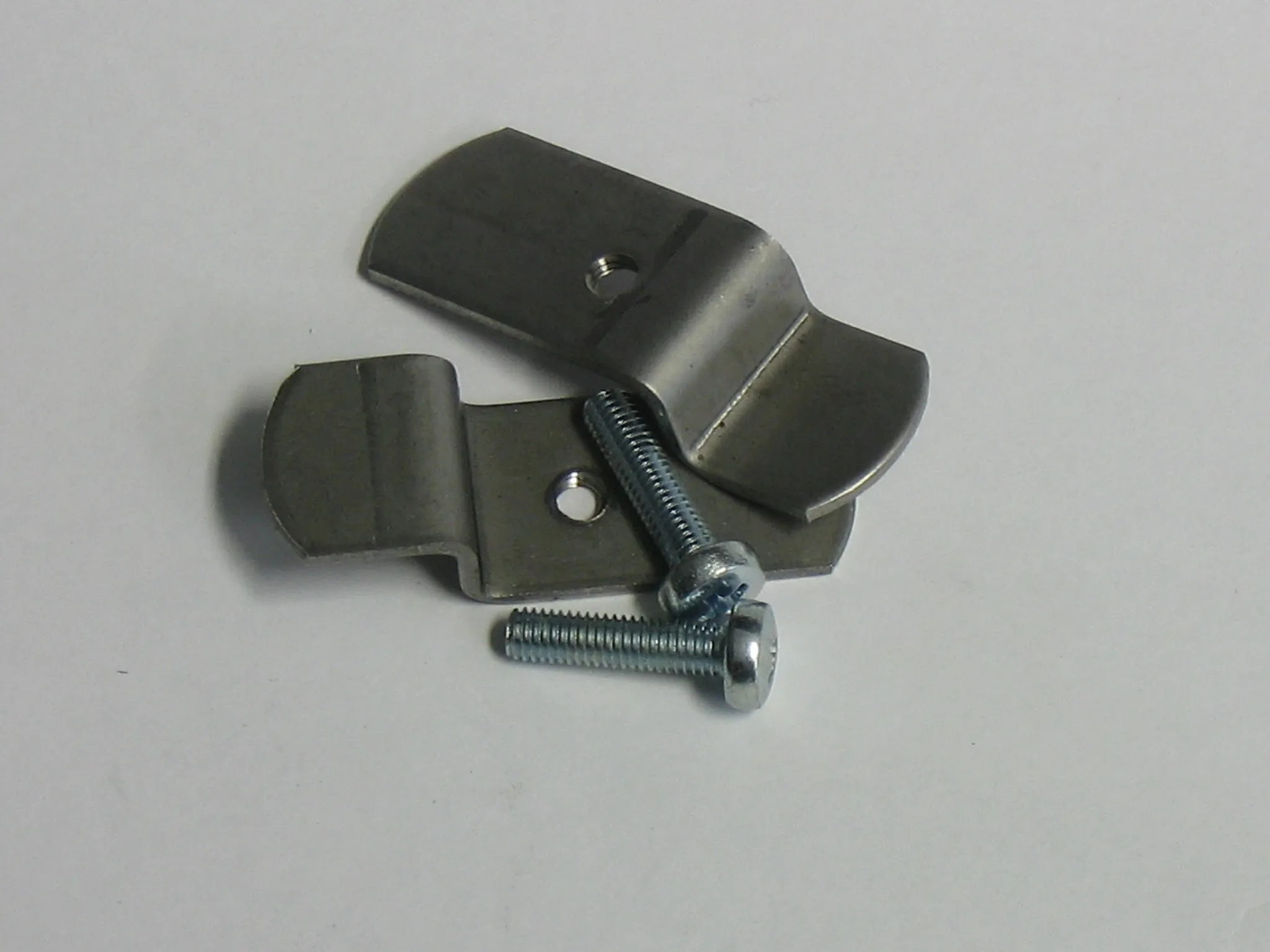 Fixation materials for closing plate