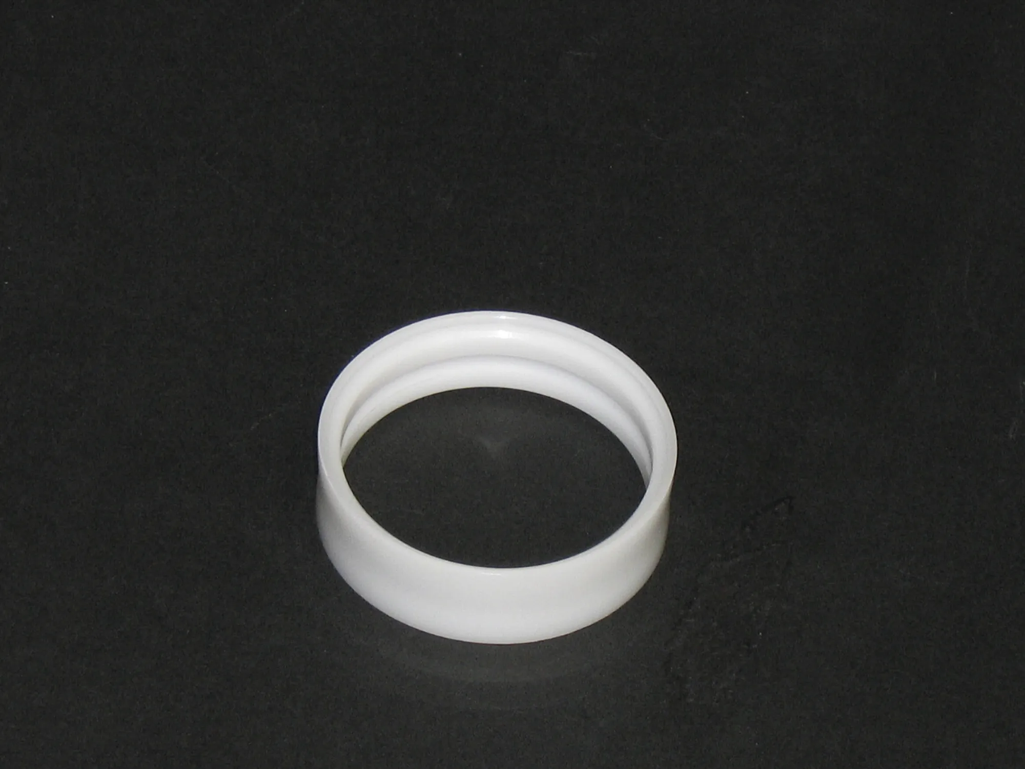 Simplast nylon afstandring 50 mm, zwart