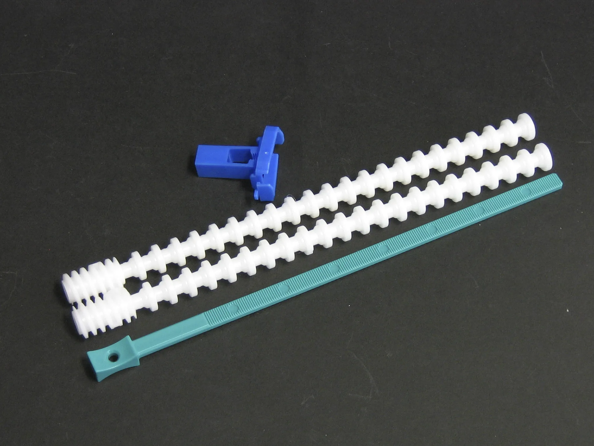 Set montagepennen SO WISA Quadro