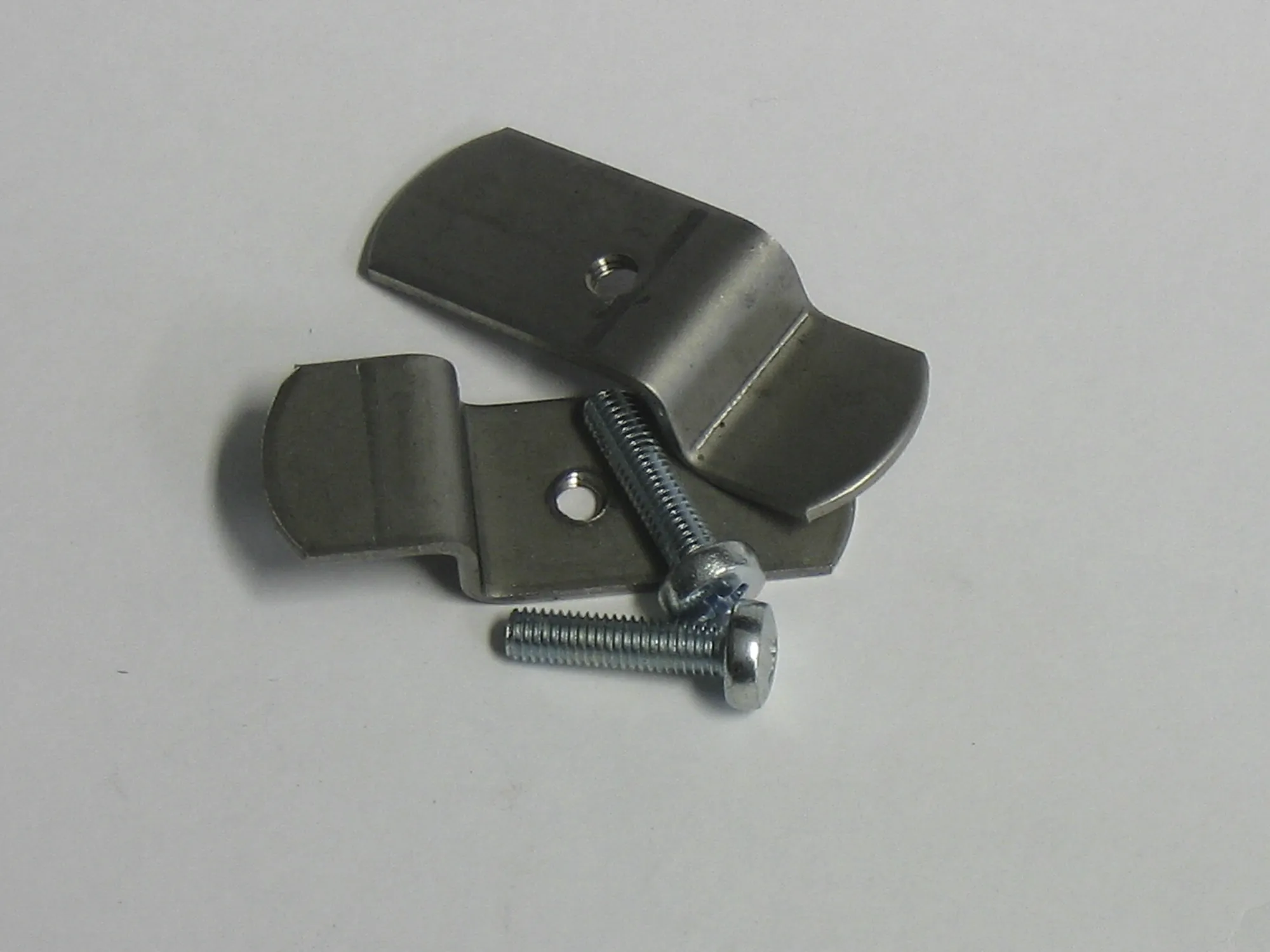 Fixation materials for closing plate