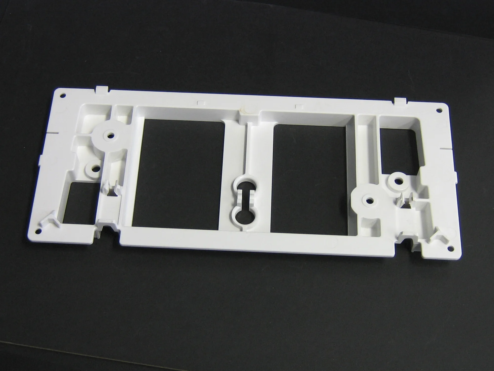 Wall mounting frame for control panel WISA 2000/02