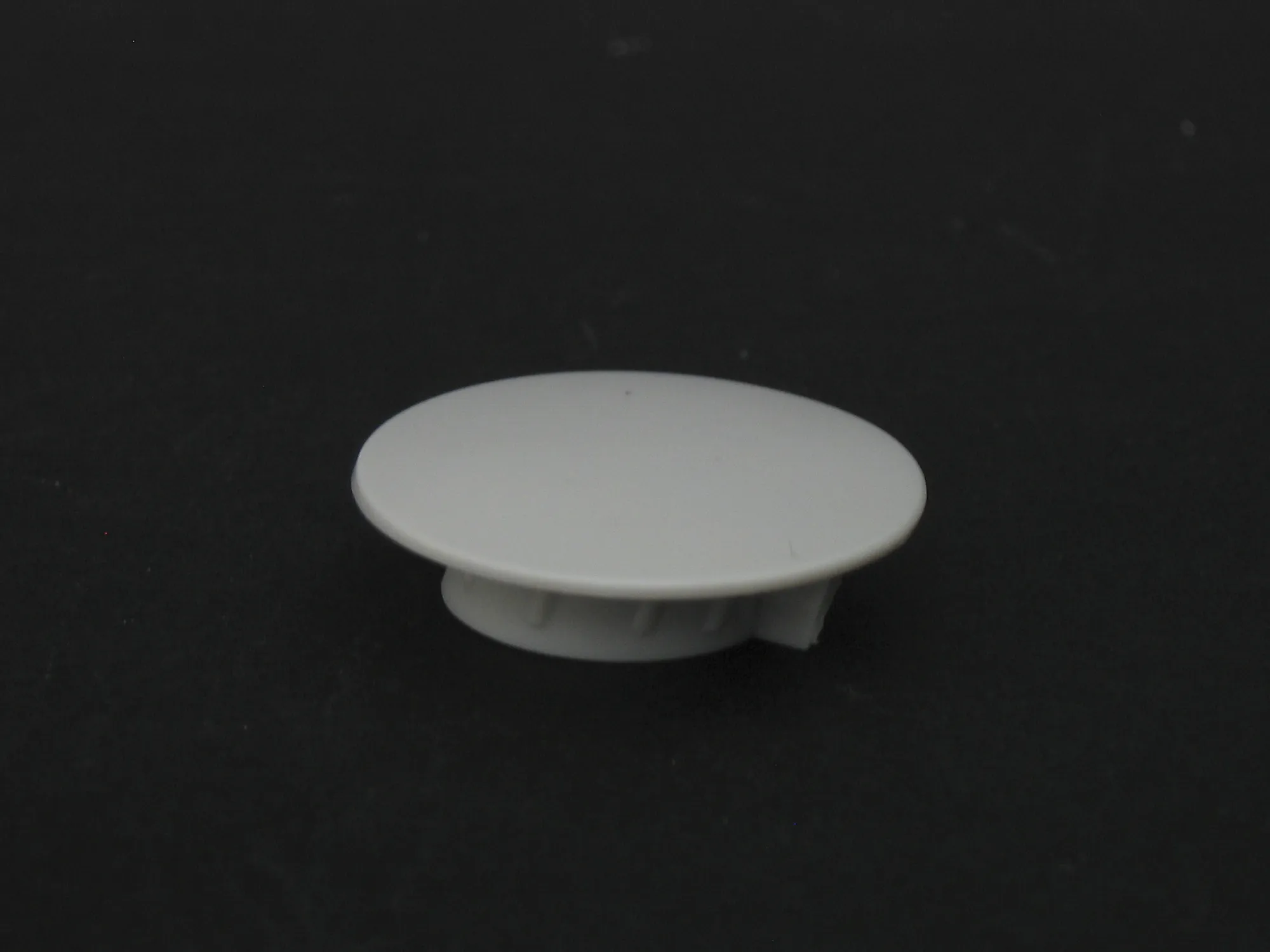 Closing cap, manhattan