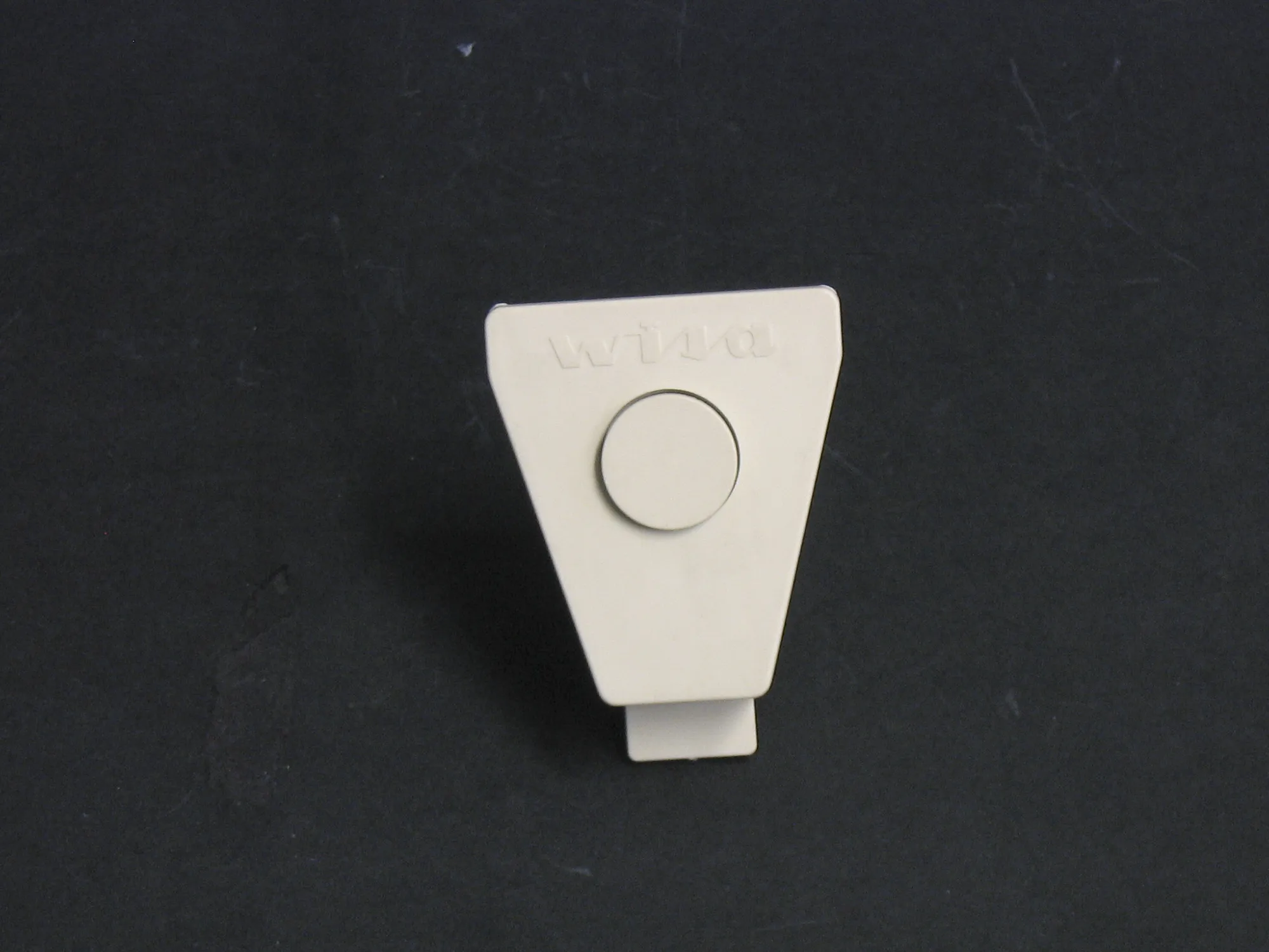 Push button beige with flush interruption WISA 500/750